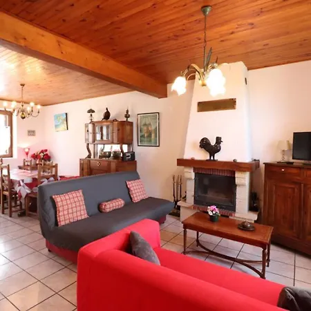 Maison Authentique A : Confort, Jardin Clos, Animaux Bienvenus, Proche Salers Et Puy Mary - Fr-1-742-503 * Drugeac